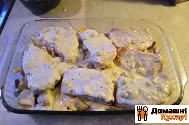 Картопля зі свининою і сиром в духовці - фото крок 8