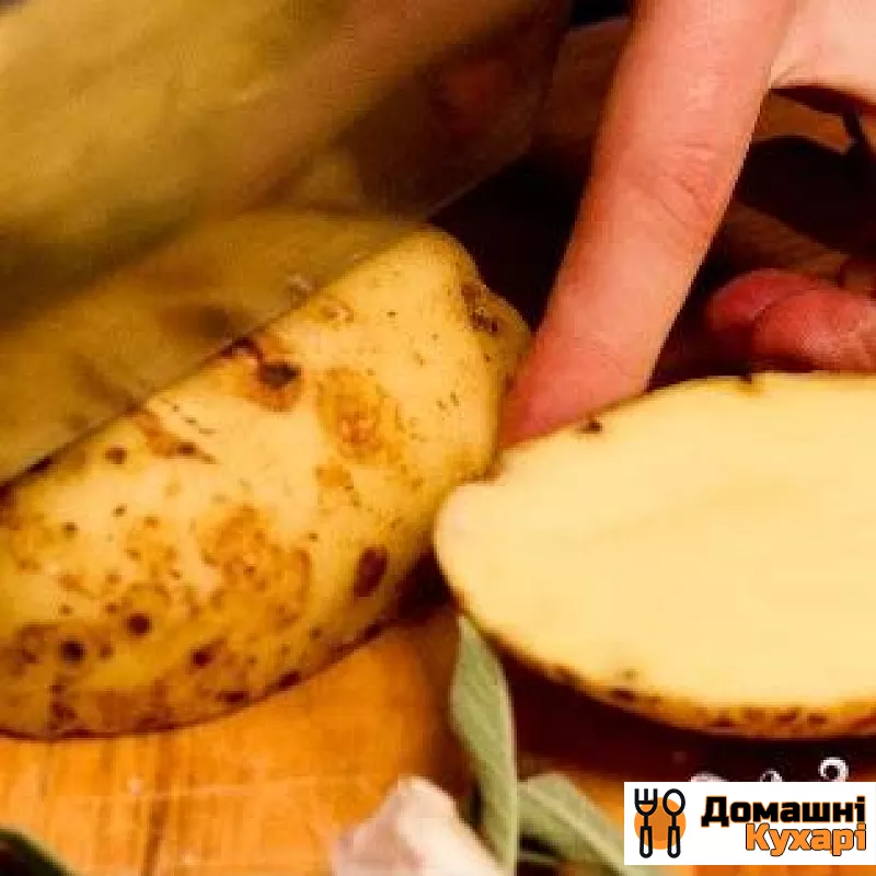 Картопля, запечений з розмарином і пармезаном - фото крок 2