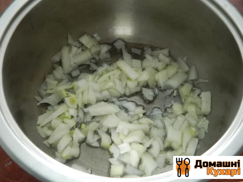 Картопляний суп-толчeнка з квашеною капустою - фото крок 1