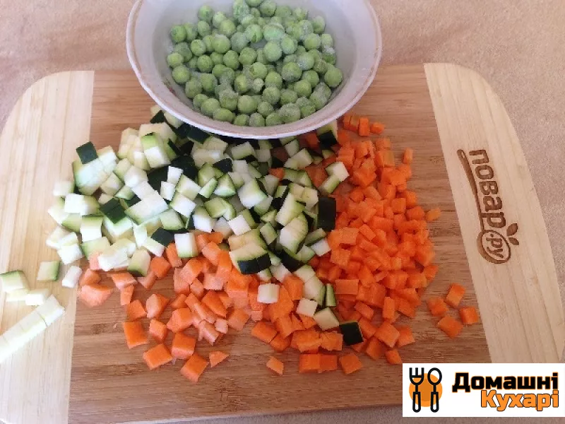 Картопляно-рибні котлети з овочами в духовці - фото крок 1