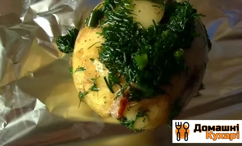Картопля по-українськи, запечена в духовці - фото крок 6