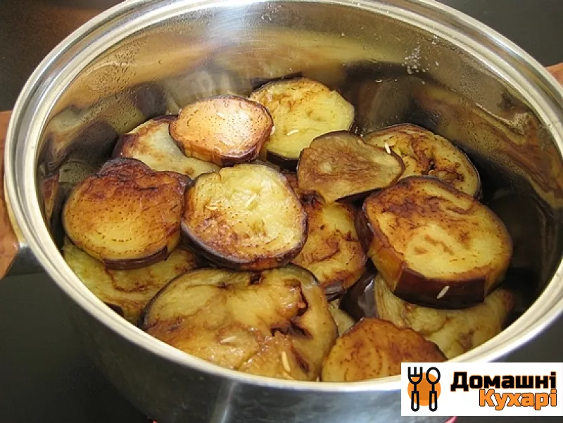 Картопля з баклажанами - фото крок 7