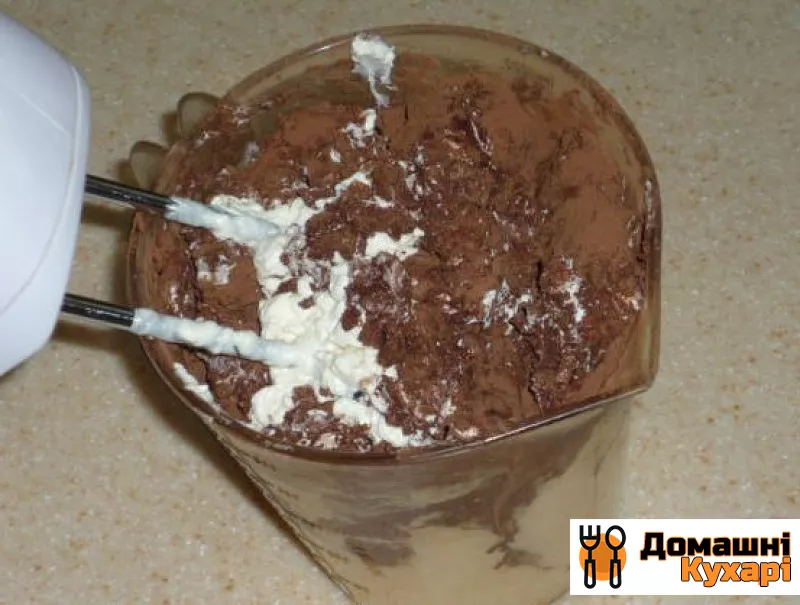 Крем для шоколадного бісквіта - фото крок 4