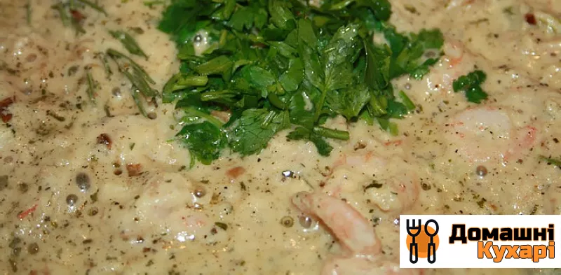 Креветки в вершково-часниковому соусі з рисом - фото крок 7