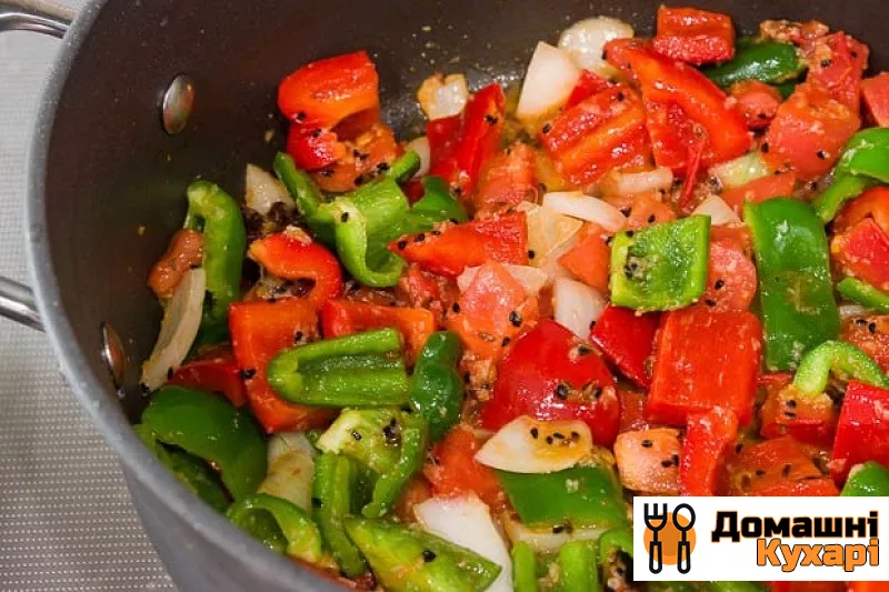 Курка з овочами в томатному соусі - фото крок 4