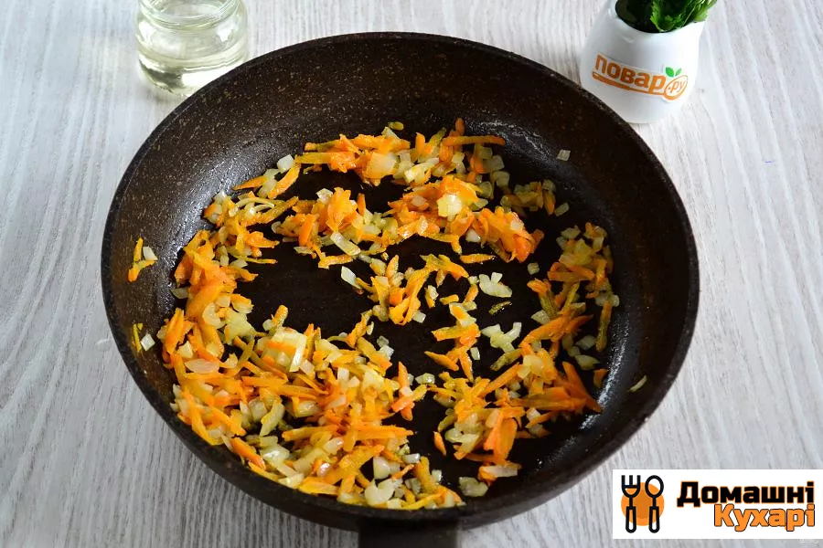 Курка з рисом і кукурудзою в духовці - фото крок 4